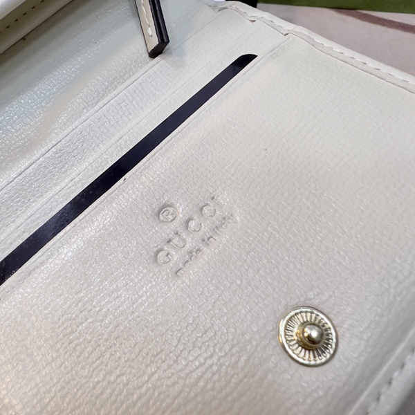 グッチ財布コピー素材ディテール